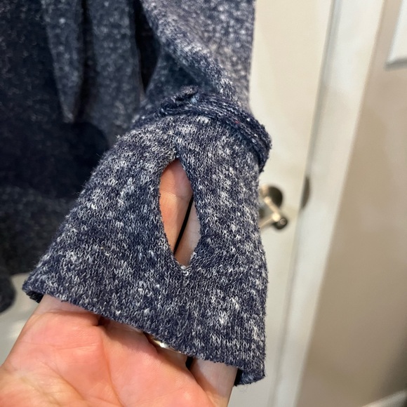 Roots Canada Open Front  Waterfall Cardigan Sz M Heathered Gray With Pockets - Picture 5 of 11